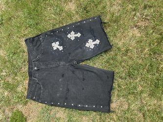 Custom Rhinestone Shorts Levi’s Size 36