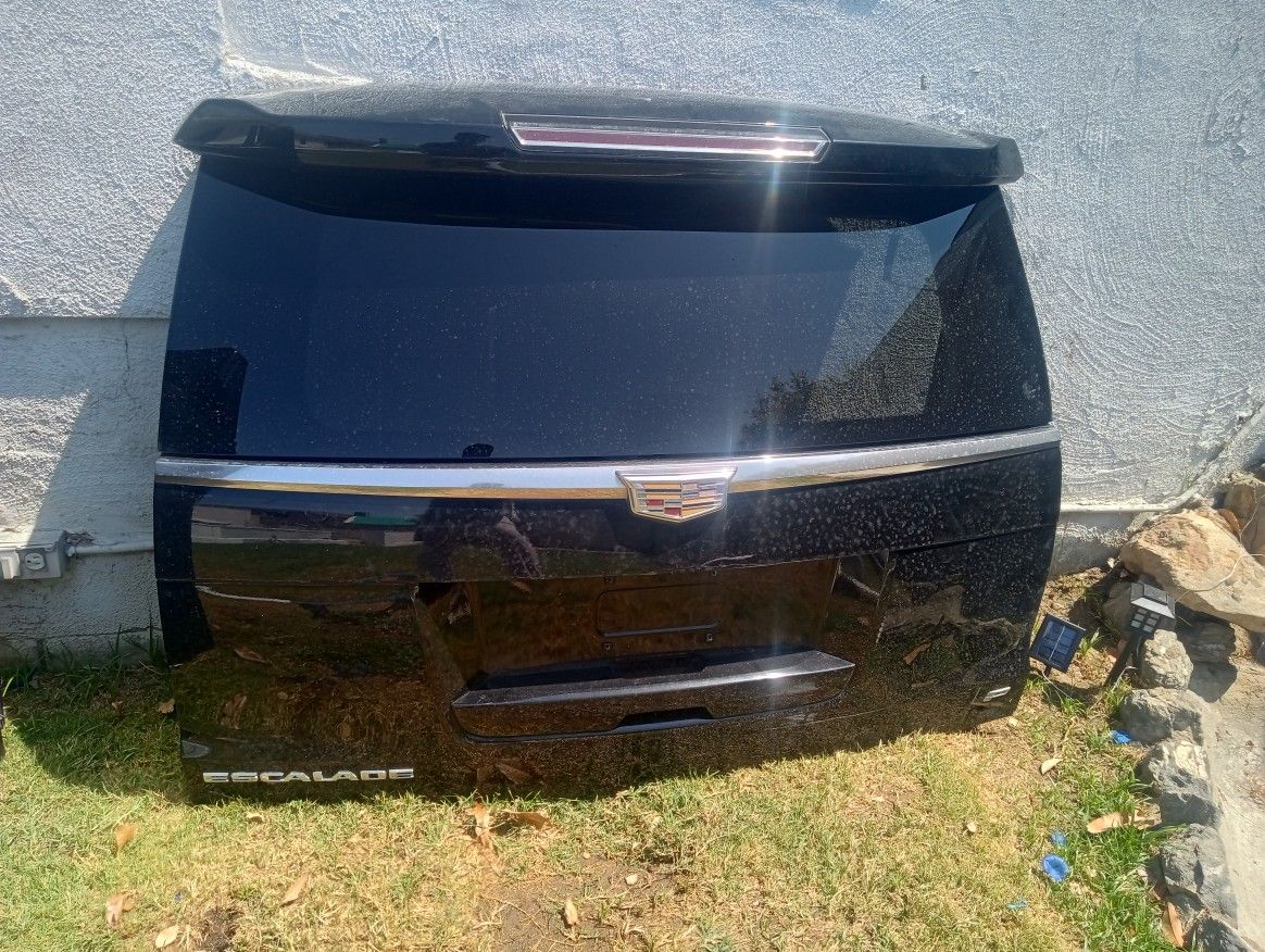 2015 Cadillac Escalade Rear Hatch Door