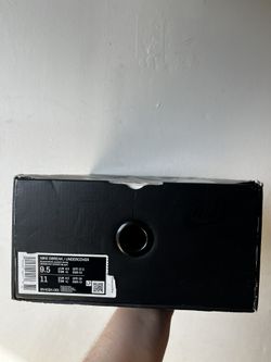 Nike Shoes 9.5