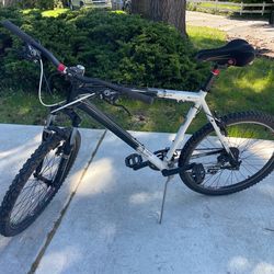 Diamondback Mountain Bike