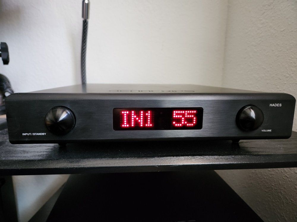 Denafrips Hades Preamp - (Black)