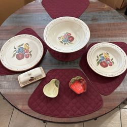 Set of Ceramic Kitchen Serving Dishes — Fruit Design