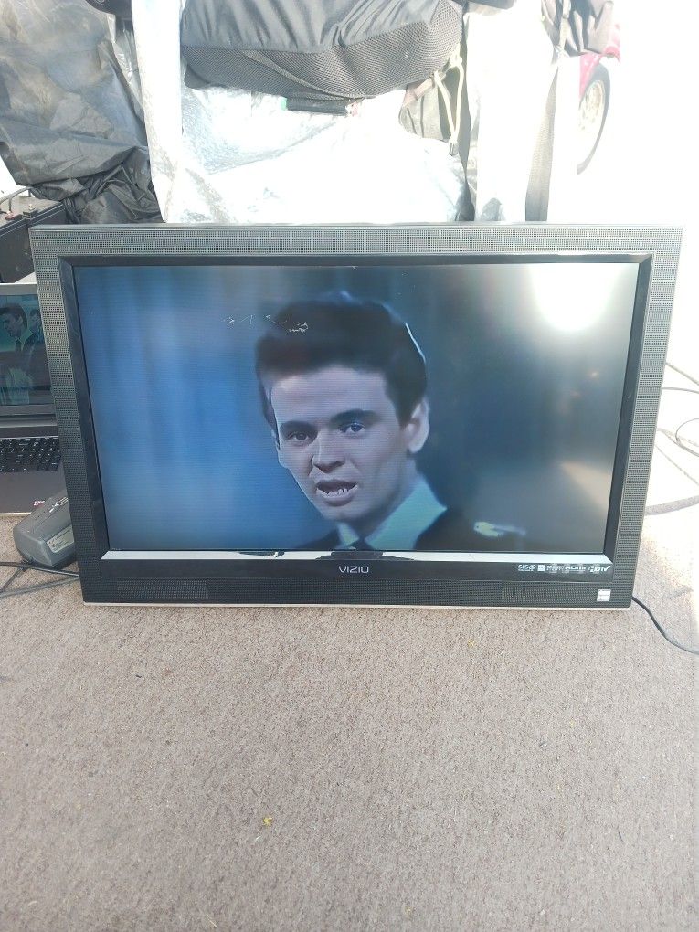 32 Inch Vizio Tv