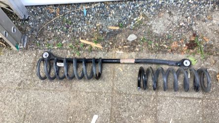2022 Ram 3500 OEM springs and track bar
