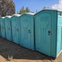 Porta potties For Sale! 
