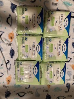 women’s sanitary pads