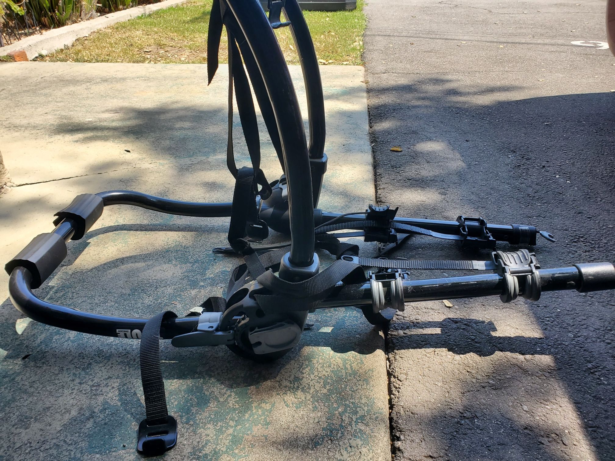 THULE Trunk Bike Rack Gateway Pro