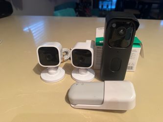 Blink Security Camera Bundle – 4-Piece Set