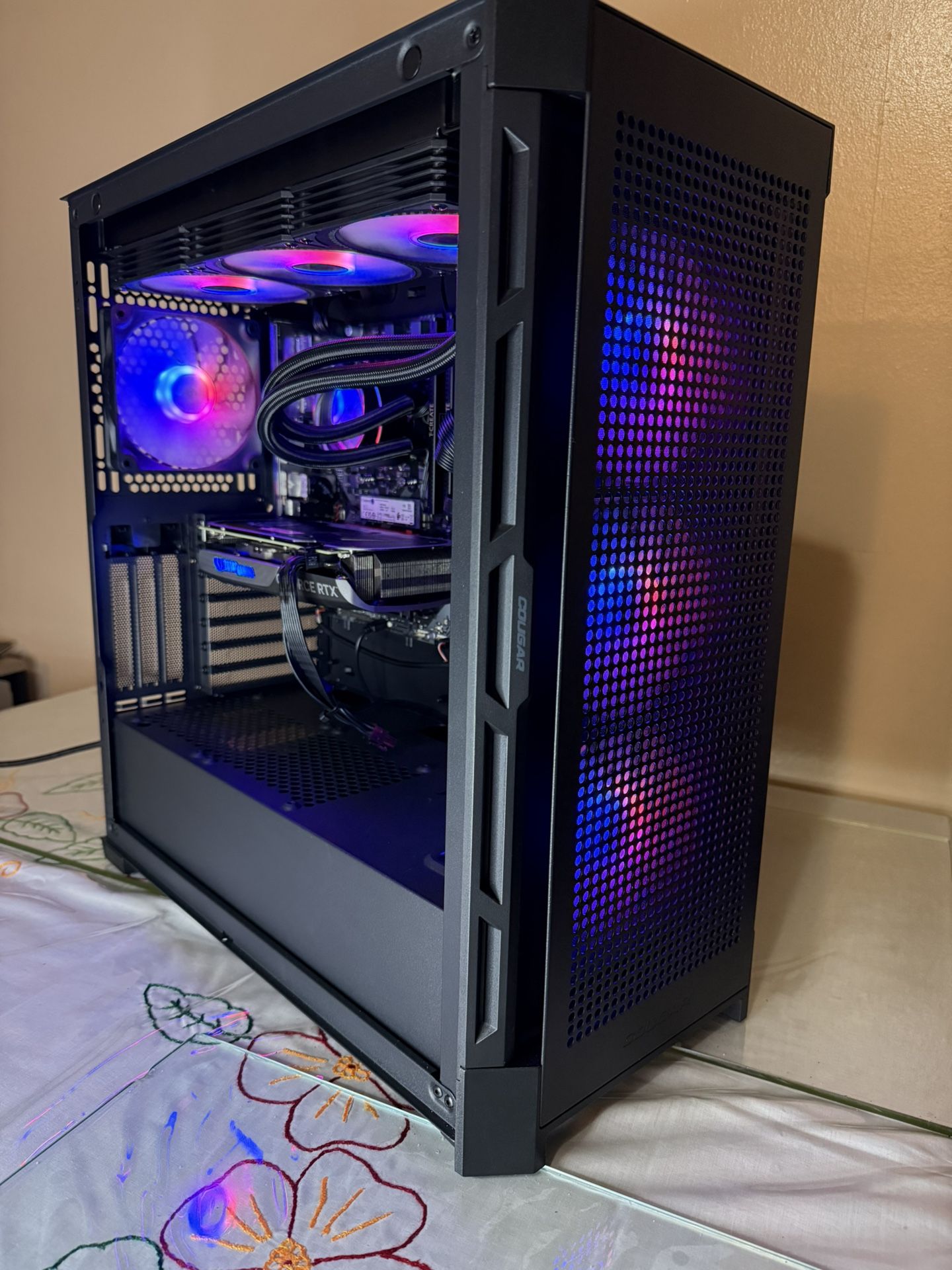 Gaming PC RTX 4060 Ti - Ryzen 7 7700X