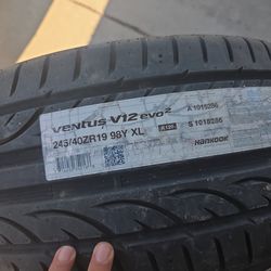 Hankook Ventus V12 evo 2