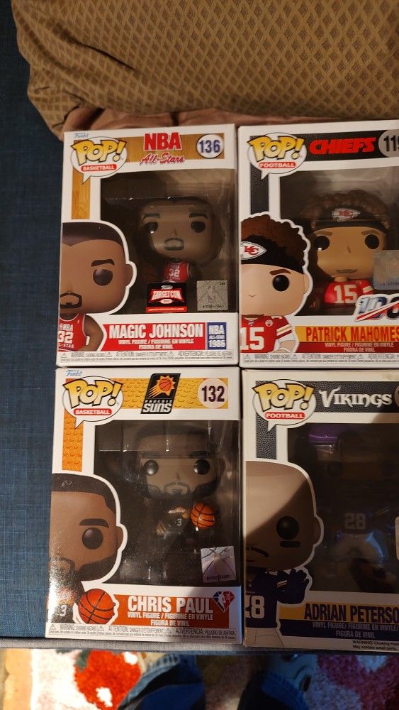 NBA & NFL FUNKO POPS