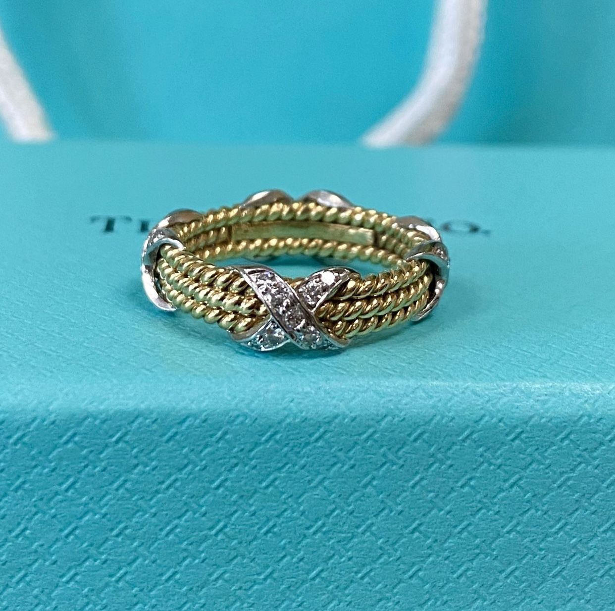 Tiffany&Co 18K Schlumberger 3 Row Ring