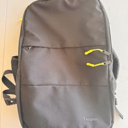 Travel Pack Pack 25L Capacity Black