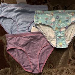 Girls Underwear New - Size 8