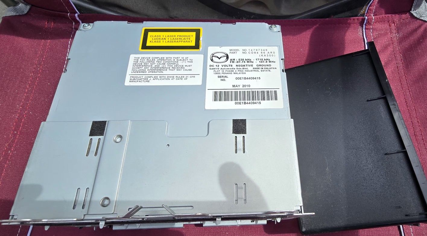π§ Free Mazda Radio / Stereo Unit β For Parts Only π§