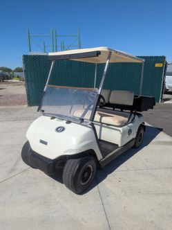 Yamaha Gas Utility Golf Cart