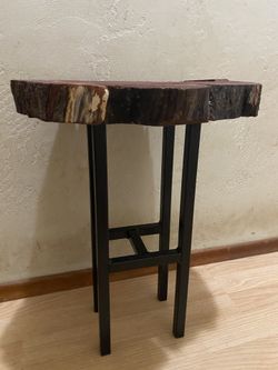 Wood stool w/ metal legs