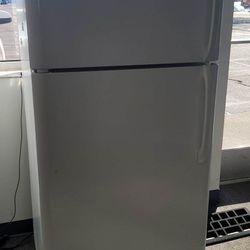Fridge with warranty 