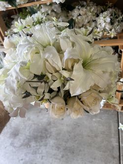 Artificial Flower Ball Custom Large Wedding Table Centerpieces Stand Decor Table Flower Geometric Shelf Party Stage Display