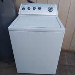 Lavadora marca Whirlpool 