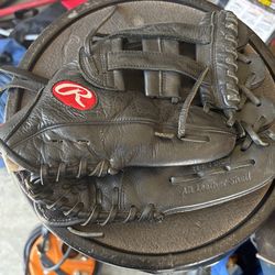 Rawlings Glove