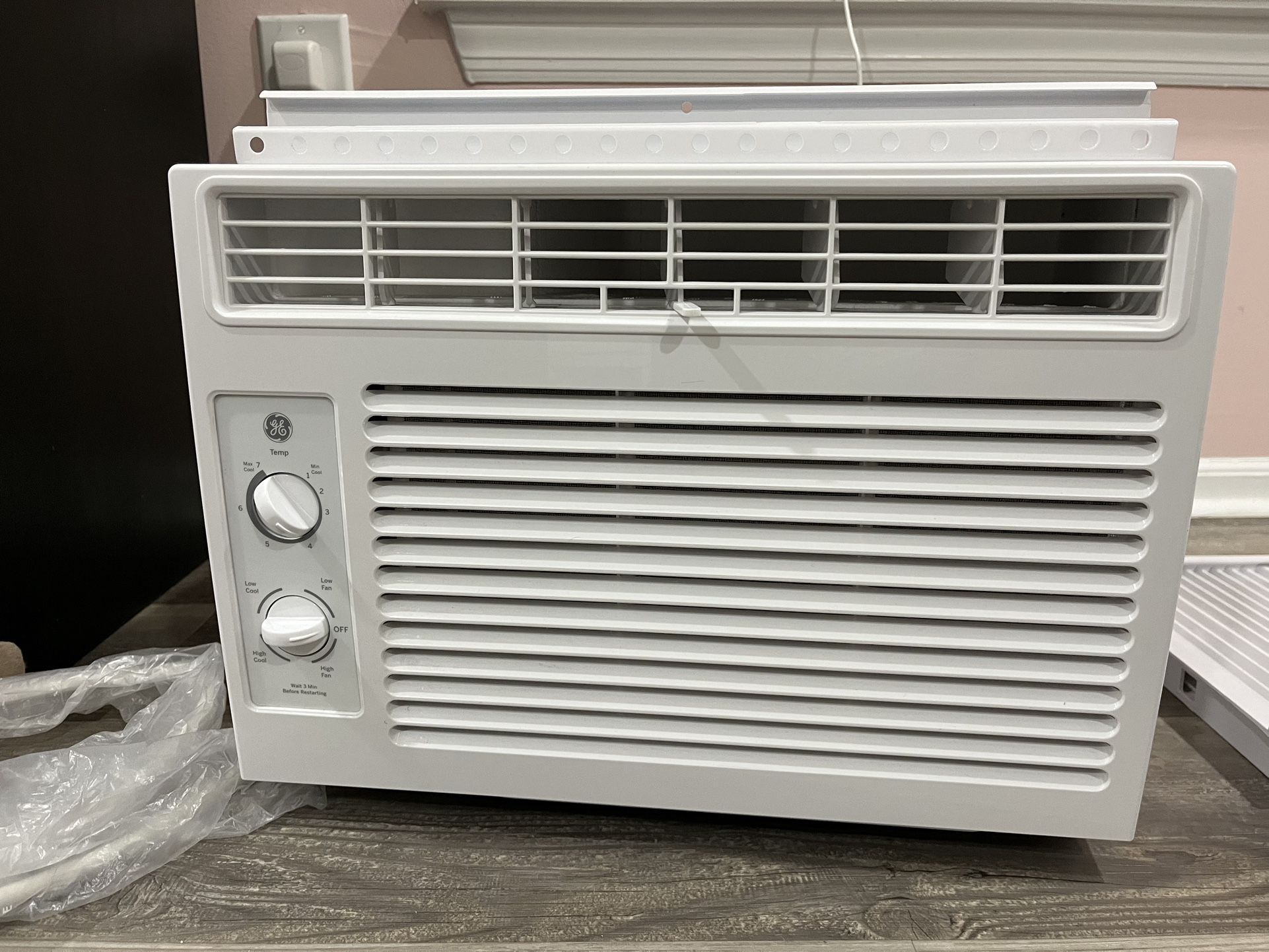 GE 5000 BTU Window Air Conditioner AC