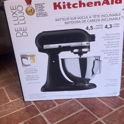 Kitchen Aid Mixer 