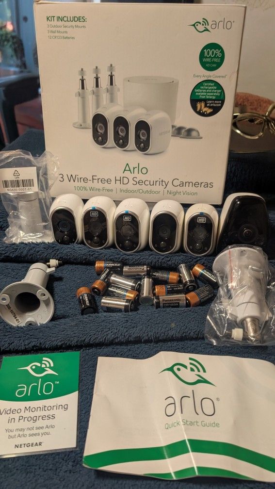 5 Netgear Arlo wireless 1080p HD cams
