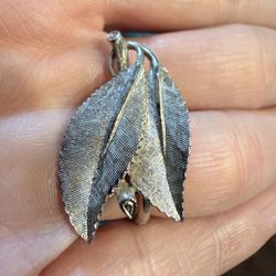 Vintage B.S.K. Silver Earring, (1) Clip-On Style Silver Leaf Shape Can Be Used As A Pin