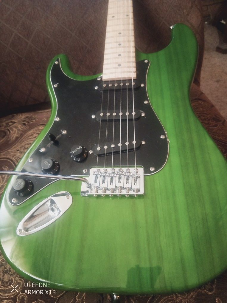 Electric Guitar With Two Amps
