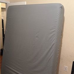 Mattress And Bedframe 