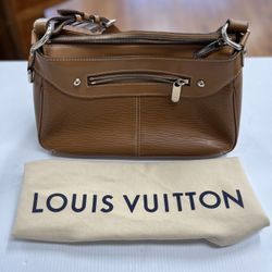 Louis Vuitton Epi Turen, With Dust Bag, Entrupy Verified, In Good Condition 