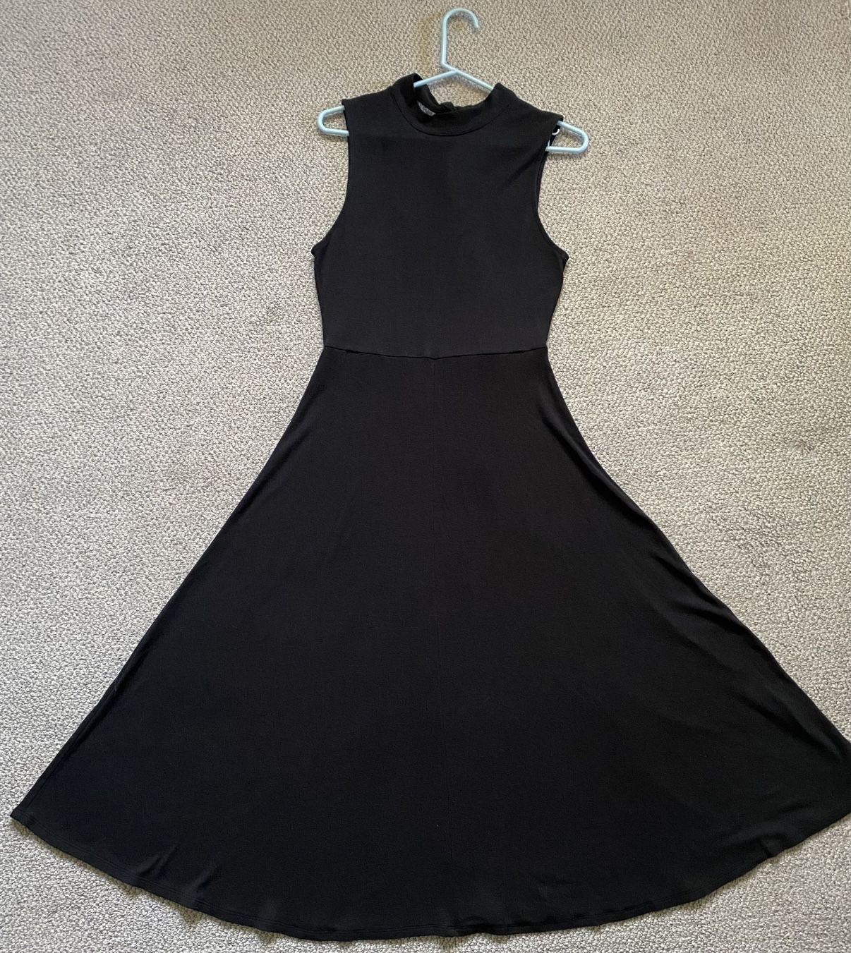 Who What Wear Black Women's Midi Dress Size Small