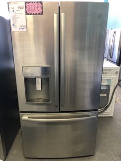 Brand New 28 Cubic Foot Stainless French Door Refrigerator