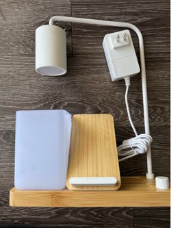 desk lamp with wireless charging