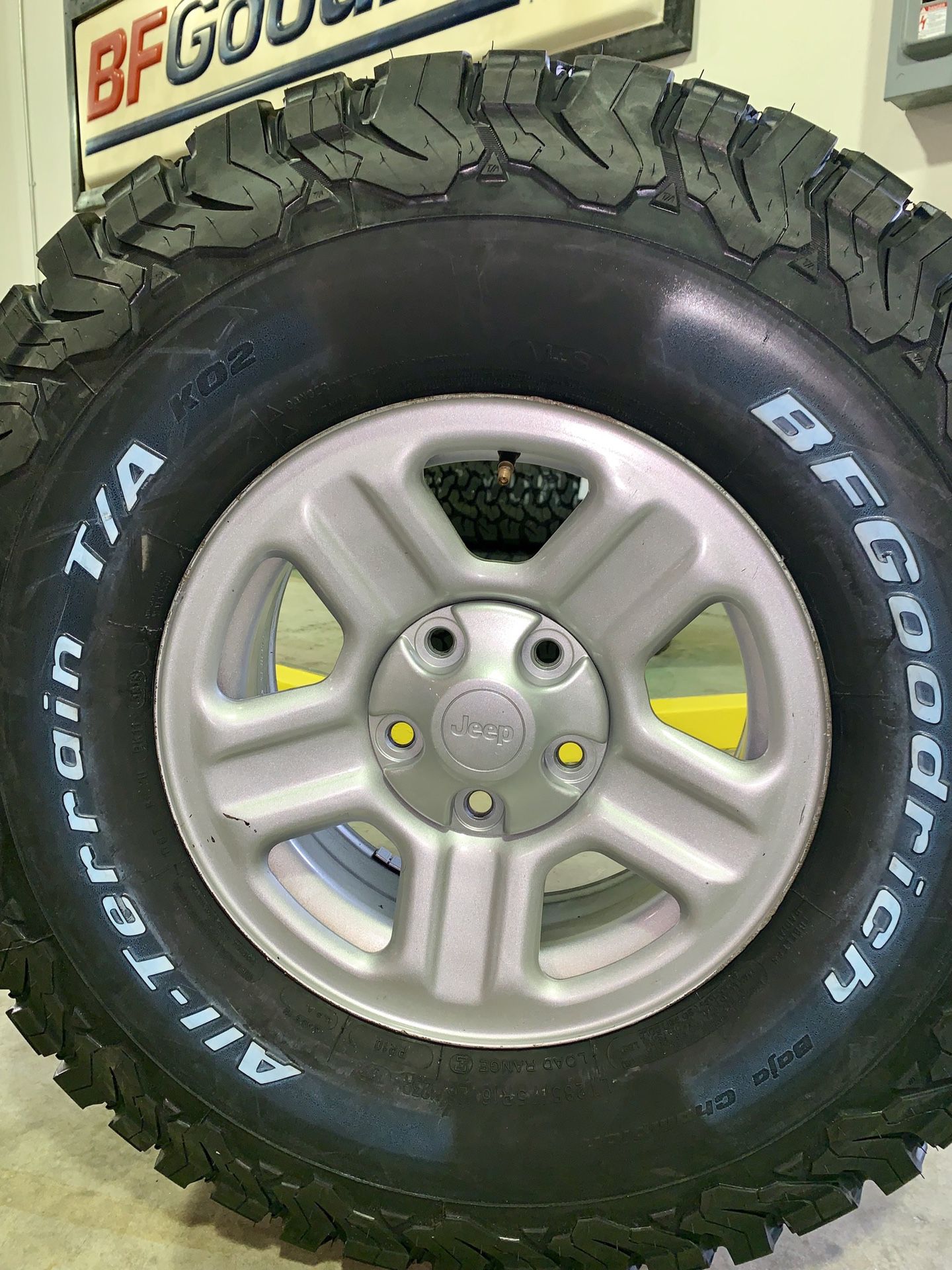 Set of 4 brand new BF Goodrich All Terrain KO2 tires on 16 inch Jeep  Wrangler wheels for Sale in Greenville, SC - OfferUp