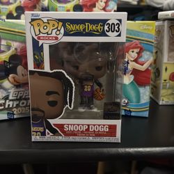 Snoop Dogg Laker Funko 
