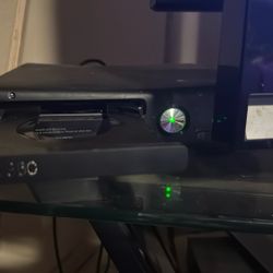 Xbox 360 With Kinect And Some Games