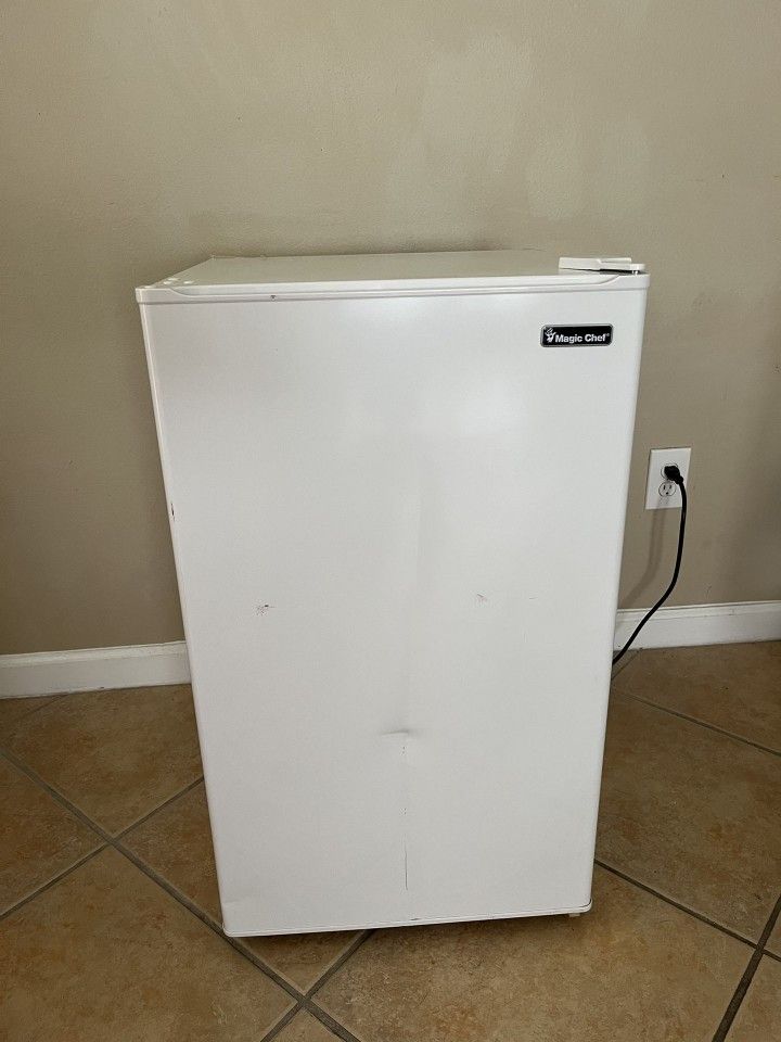 Mini Room Refrigerator