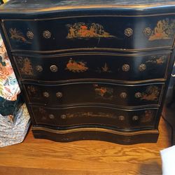 Chinoiserie  chest chinese