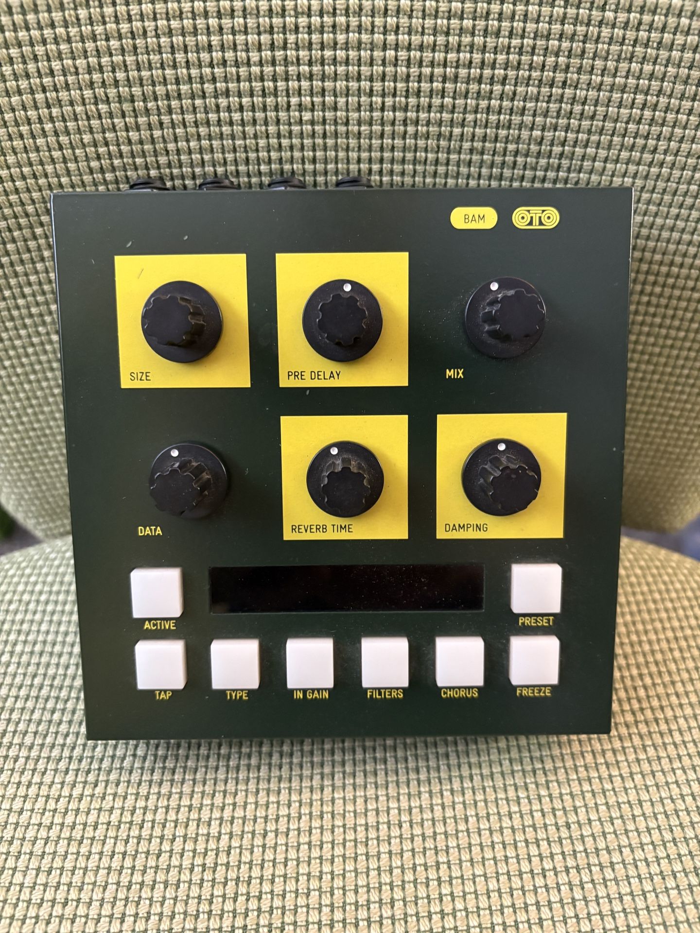 OTO BAM Space Generator reverb pedal with power supply