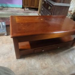 Coffee And 2 End Rables