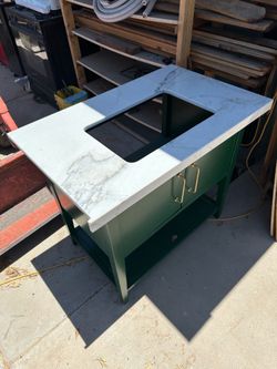 Quartzite top and bathroom 36 in vanity