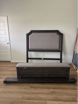 Full size bed