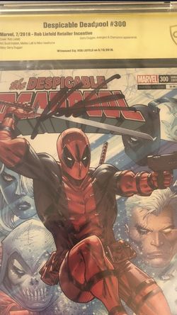 Signed Despicable Deadpool 300 Leifield variant