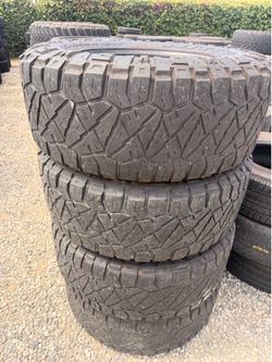 35x12.50r18 Nitto tires en Excelentes Conditiones de Vida las 4