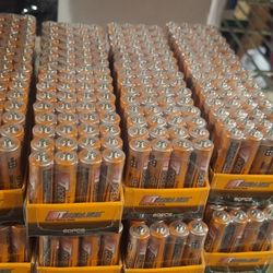 Batteries AA AND AAA 60 BATTERIES PER Sleeve 