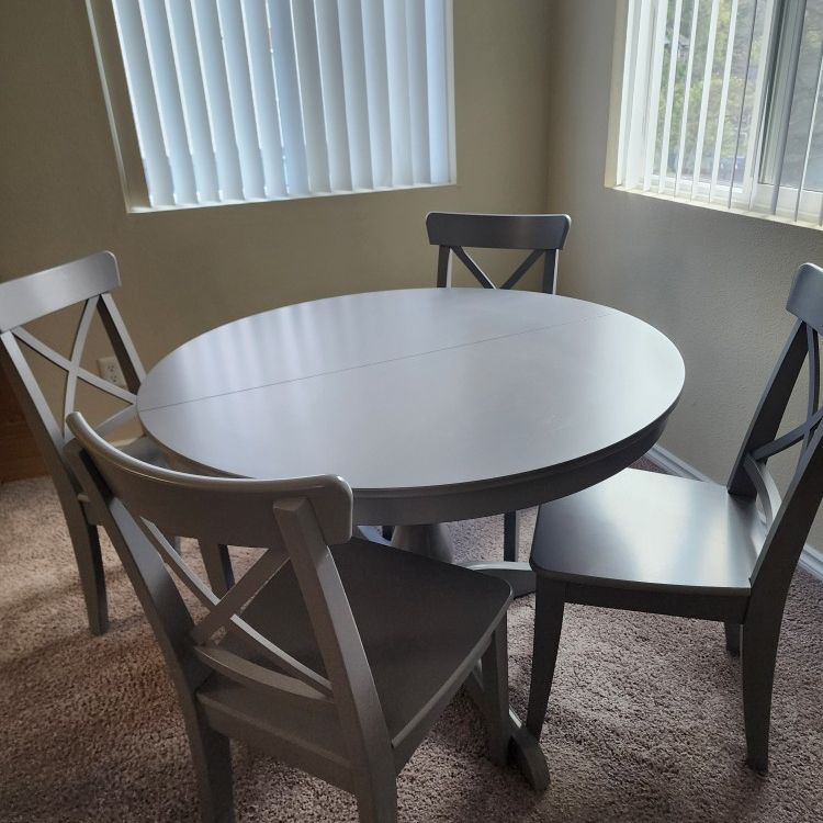 Ikea Extendable Dining Table Plus 4 Chairs