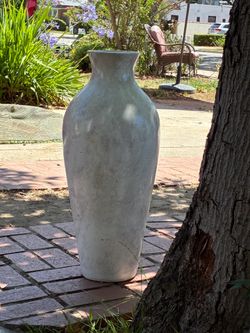 Pier 1 vase