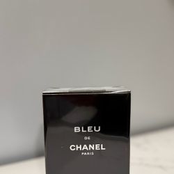 BLEU✨💲💲 CHANEL 🖤